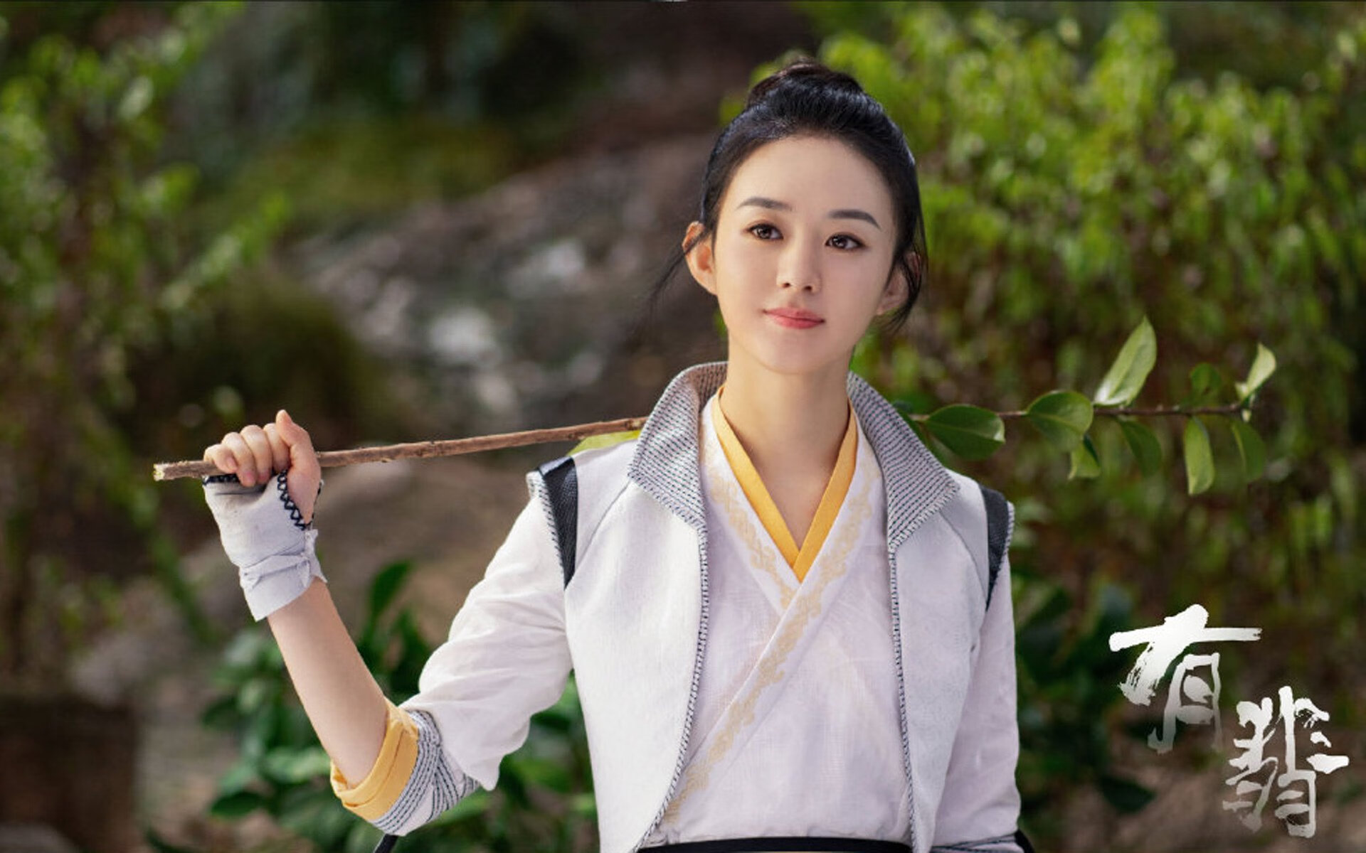 “荒野追逐:穿越山谷与沙漠的极速之战”,荒野追踪电影剧情女主背叛