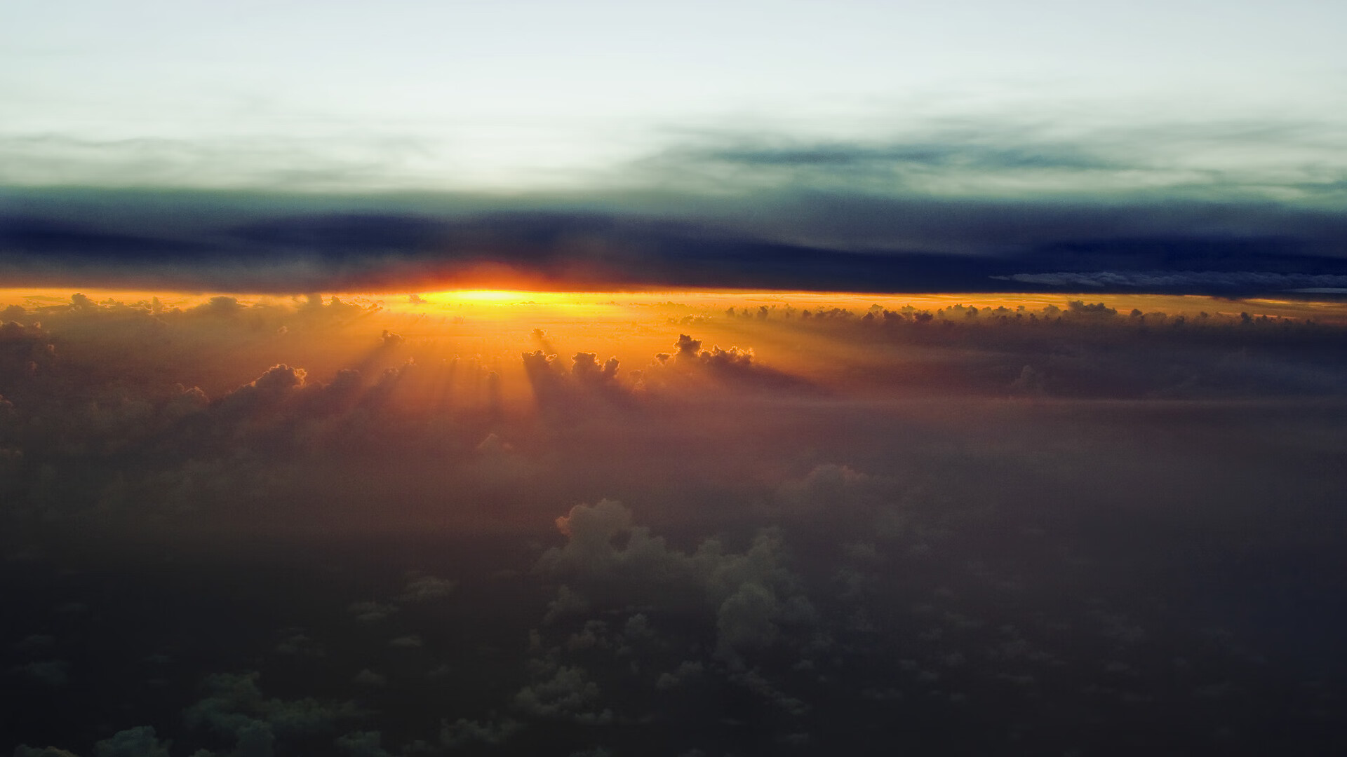 赛车服饰潮流:激发粉丝创意,赛车服设计图