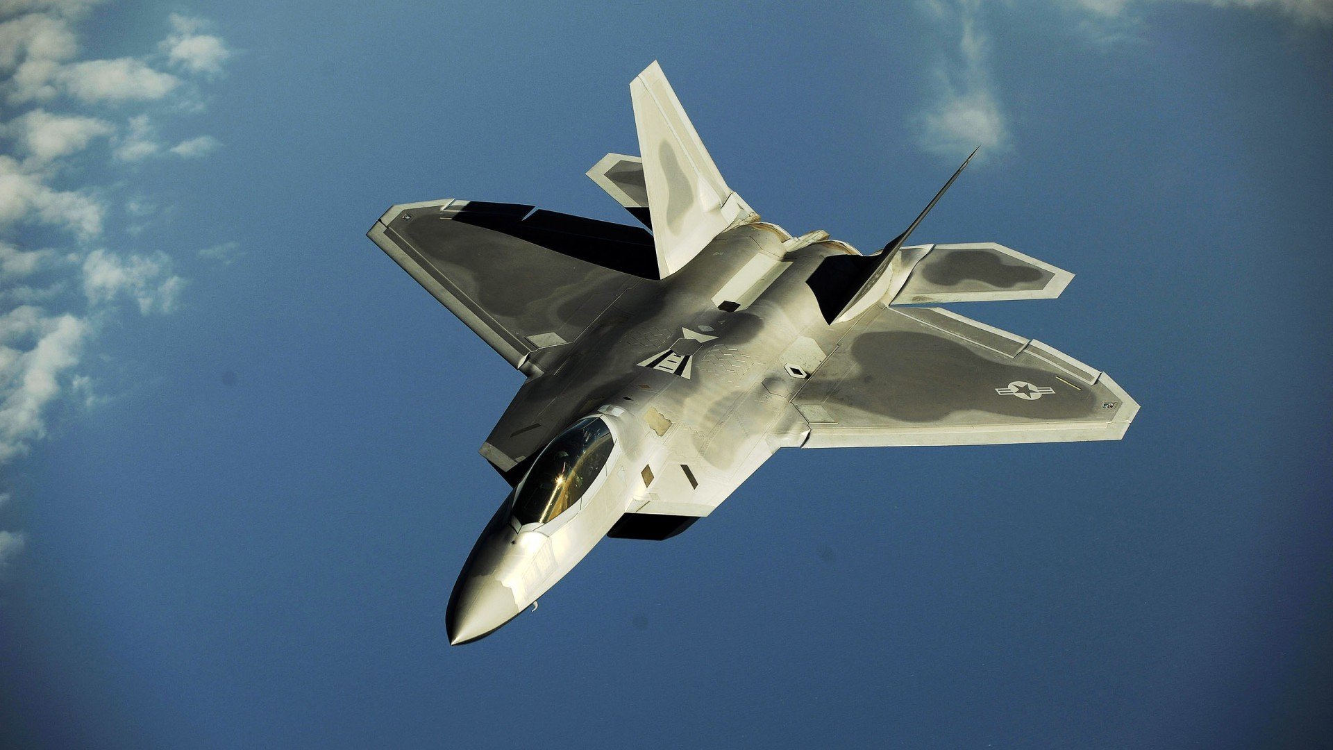 女子200自决赛上演三国对决，女子200米决赛直播